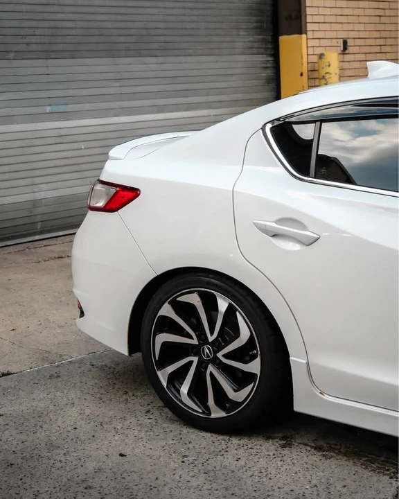 2018 Acura ILX - Image 8 of 16
