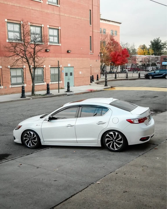 2018 Acura ILX - Image 7 of 16