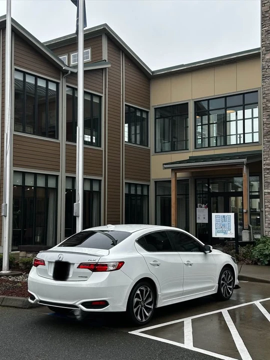 2018 Acura ILX - Image 7 of 12
