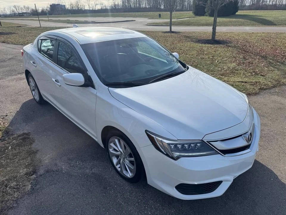 2018 Acura ILX - Image 12 of 20