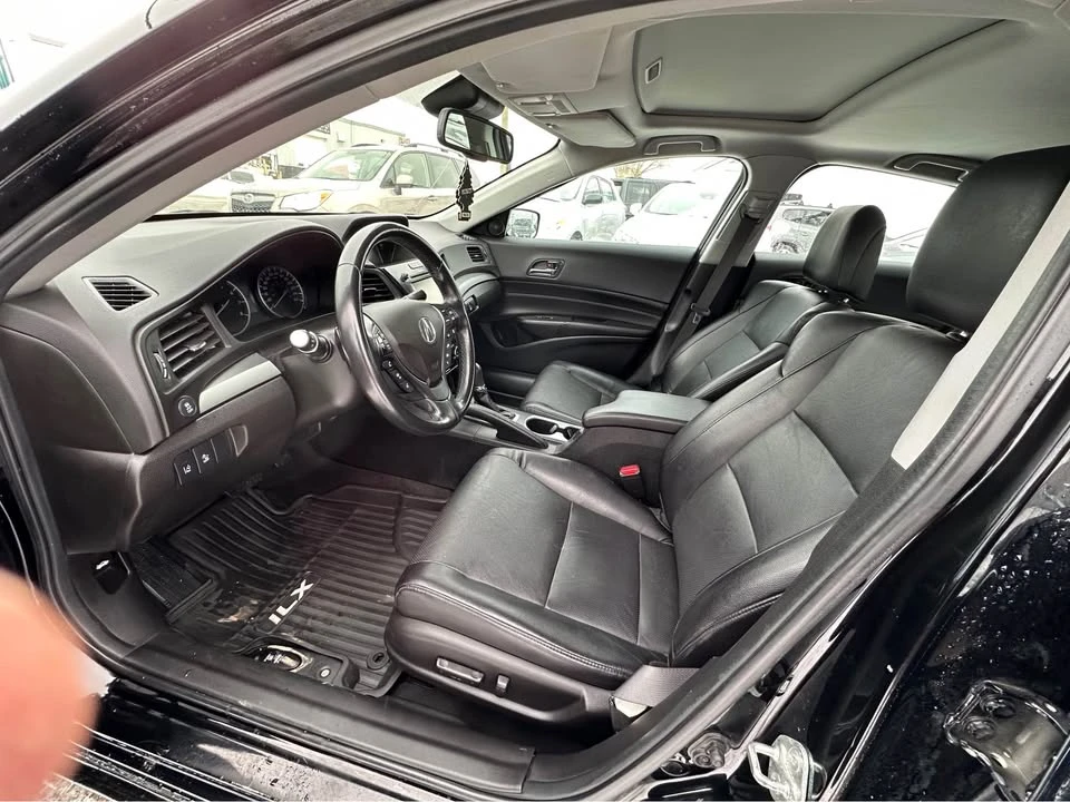 2018 Acura ILX - Image 13 of 18