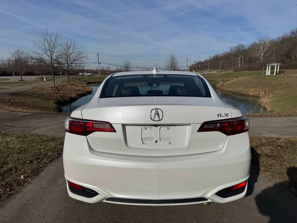 2018 Acura ILX - Image 7 of 20