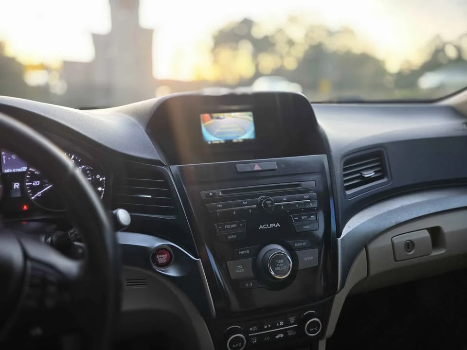 2018 Acura ILX - Image 14 of 20