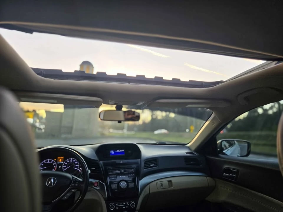 2018 Acura ILX - Image 16 of 20