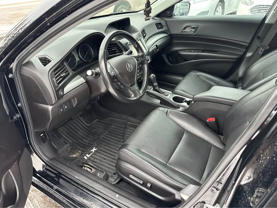 2018 Acura ILX - Image 16 of 18