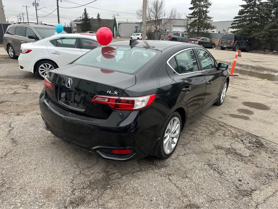 2018 Acura ILX - Image 6 of 18