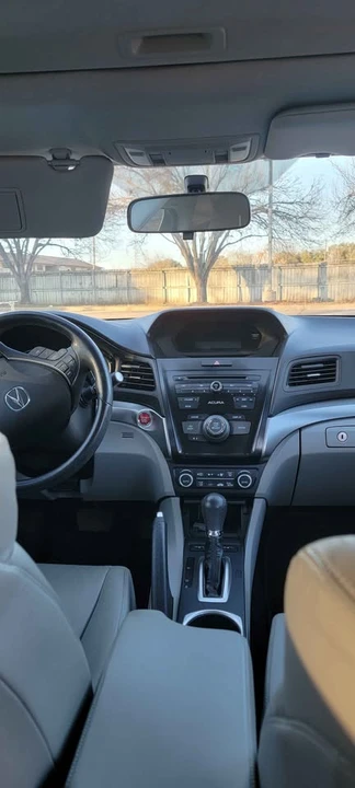 2018 Acura ILX - Image 8 of 16