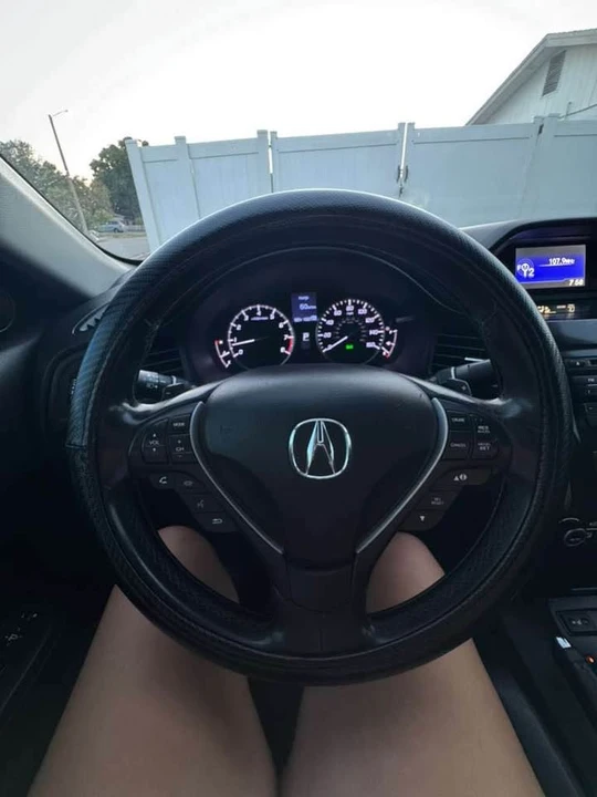 2018 Acura ILX - Image 11 of 13