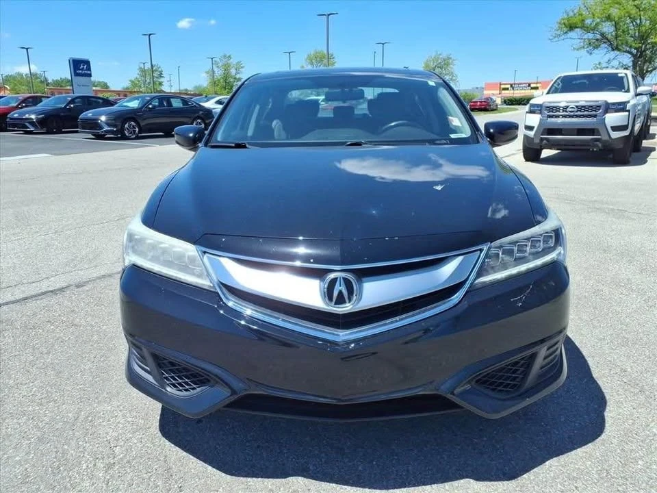2018 Acura ILX - Image 5 of 12