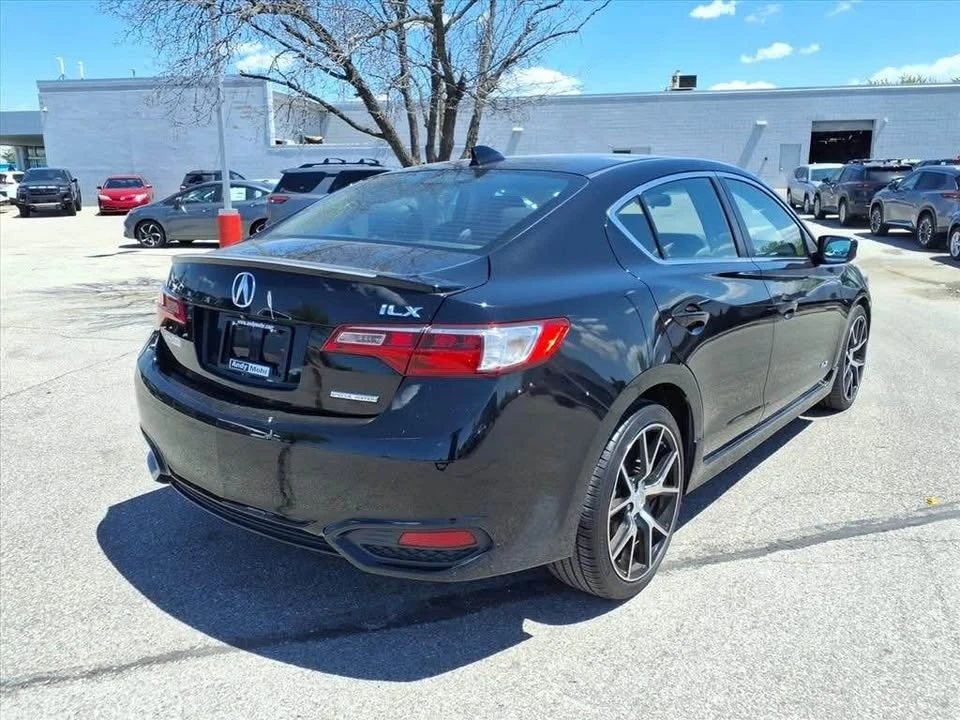 2018 Acura ILX - Image 11 of 12