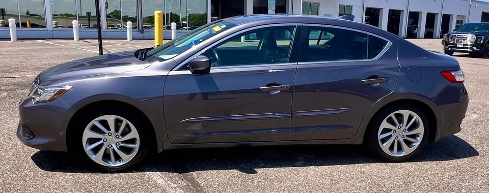 2018 Acura ILX - Image 2 of 9