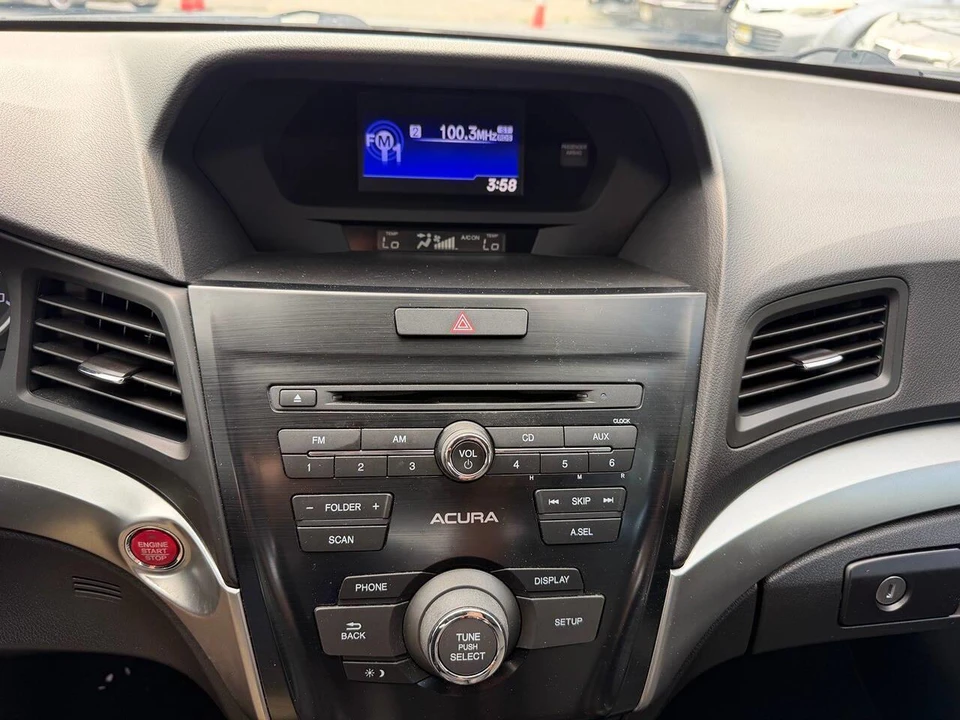 2018 Acura ILX - Image 8 of 26