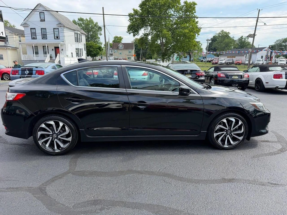 2018 Acura ILX - Image 23 of 26