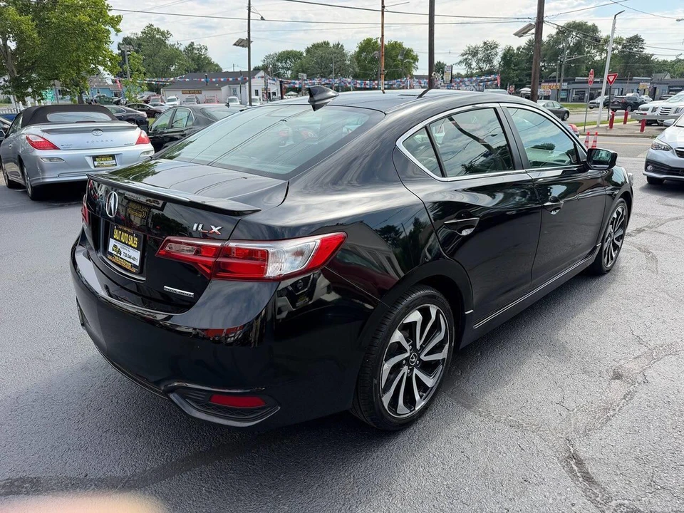 2018 Acura ILX - Image 24 of 26