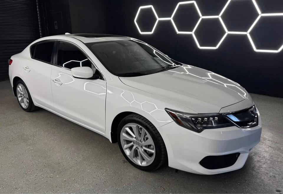 2018 Acura ILX - Image 2 of 9