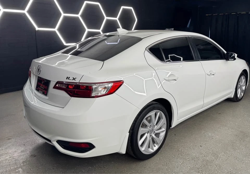 2018 Acura ILX - Image 4 of 9