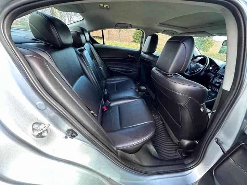 2018 Acura ILX - Image 6 of 16