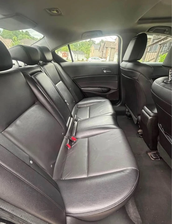 2018 Acura ILX - Image 8 of 10