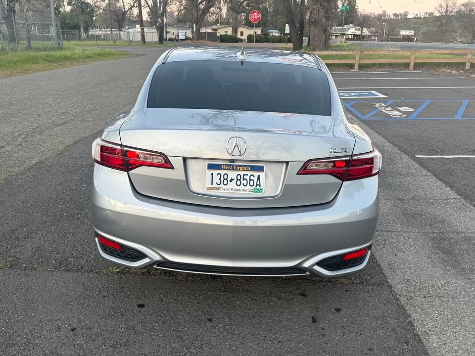2018 Acura ILX - Image 2 of 4