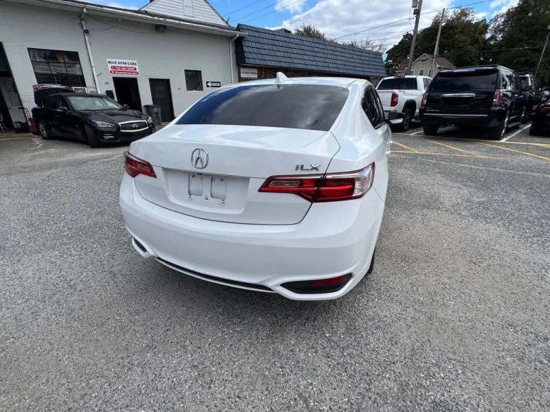 2018 Acura ILX - Image 11 of 12