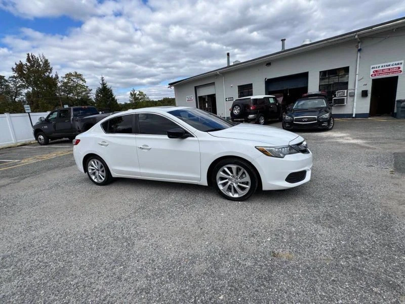 2018 Acura ILX - Image 6 of 12