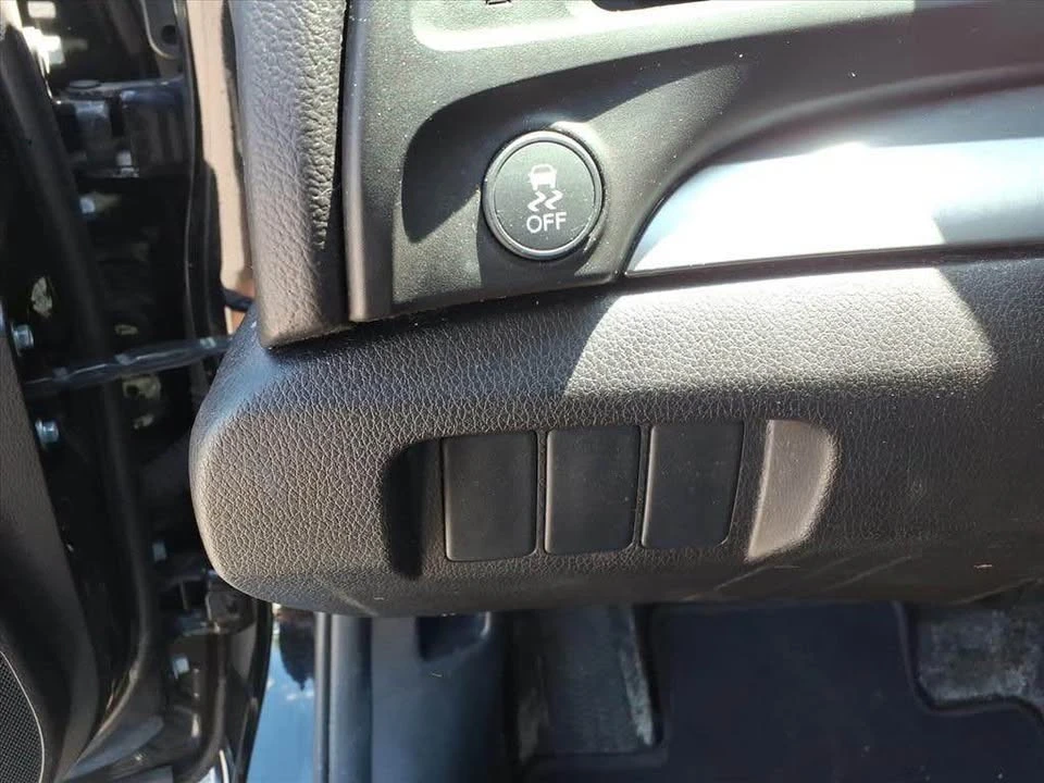 2018 Acura ILX - Image 17 of 18