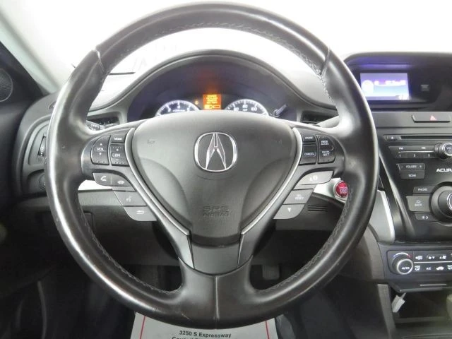 2018 Acura ILX - Image 13 of 21