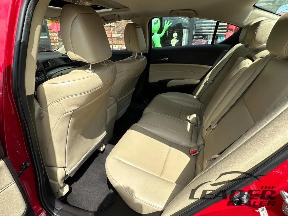 2018 Acura ILX - Image 7 of 13