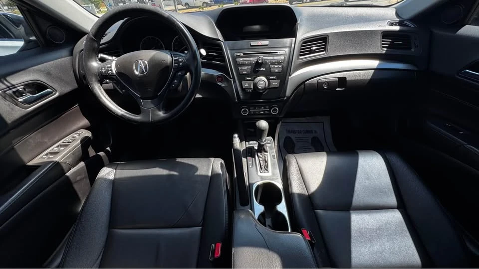 2018 Acura ILX - Image 10 of 12