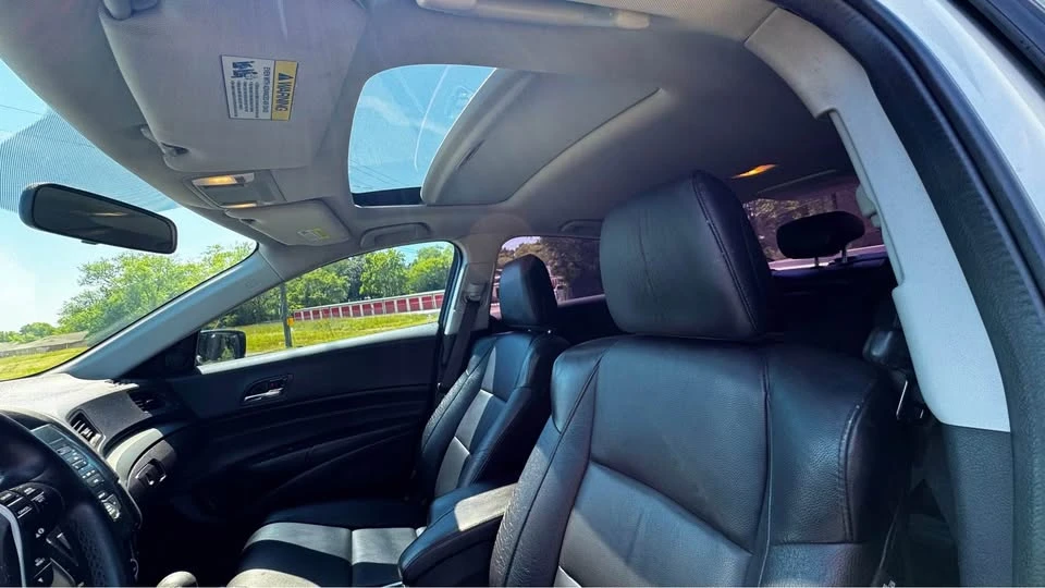 2018 Acura ILX - Image 8 of 12