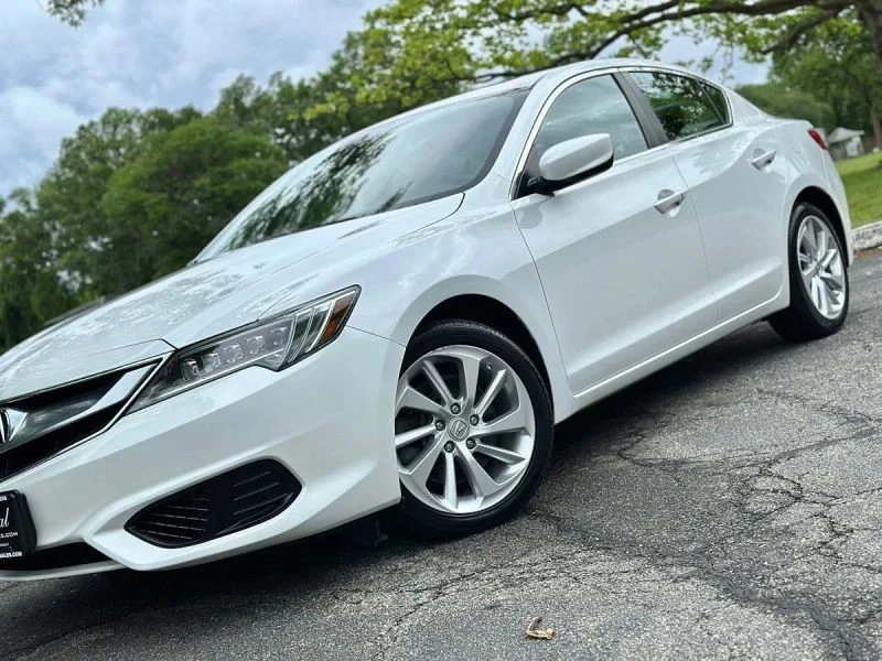 2018 Acura ILX - Image 8 of 12
