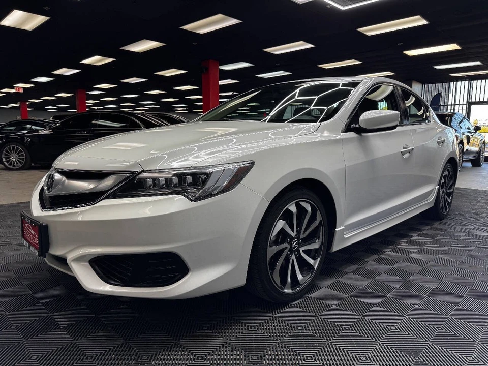 2018 Acura ILX - Image 6 of 21