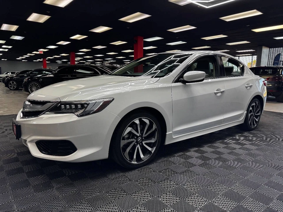 2018 Acura ILX - Image 7 of 12