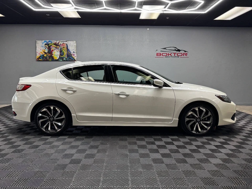 2018 Acura ILX - Image 15 of 21