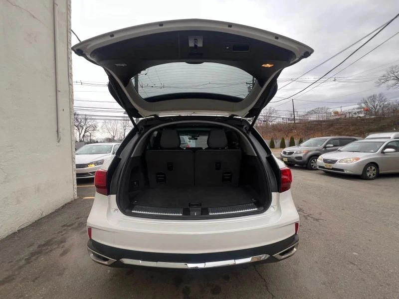 2018 Acura MDX 3rd Gen - Image 9 of 12