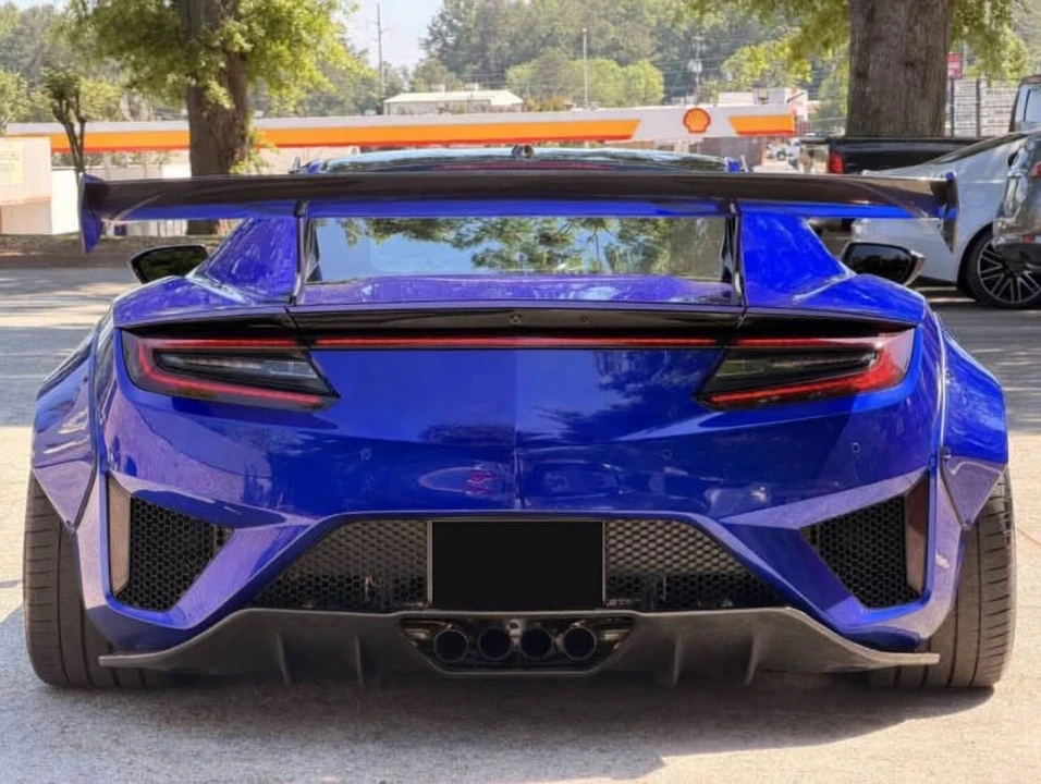 2018 Acura NC1 NSX - Image 7 of 15