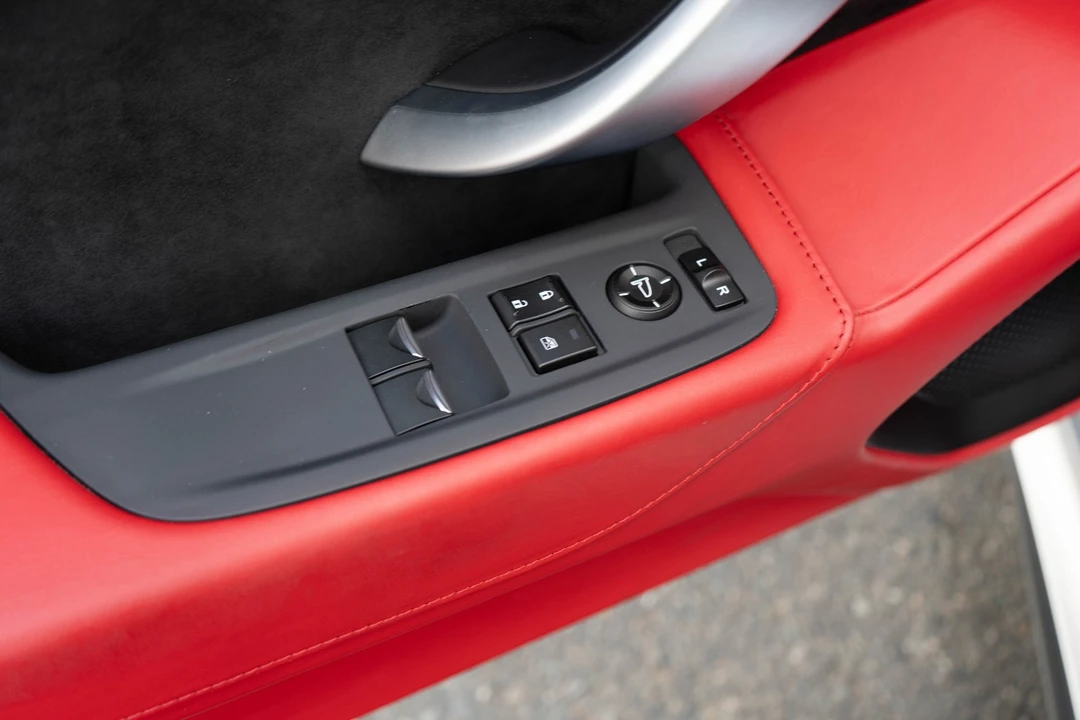 2018 Acura NC1 NSX - Image 10 of 31