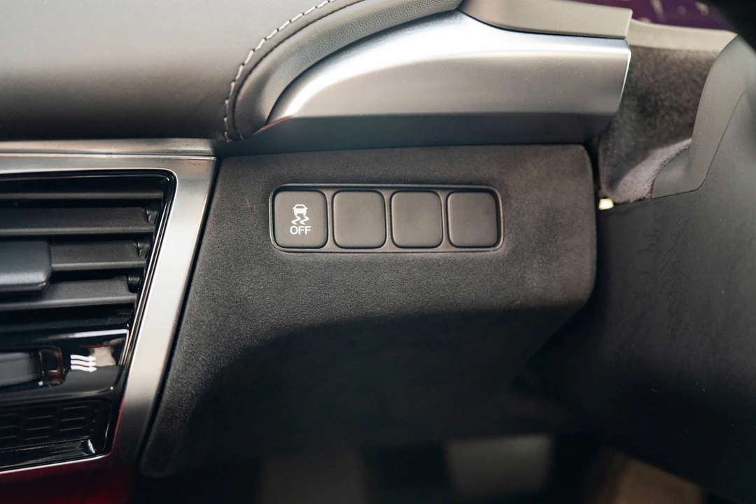 2018 Acura NC1 NSX - Image 15 of 31