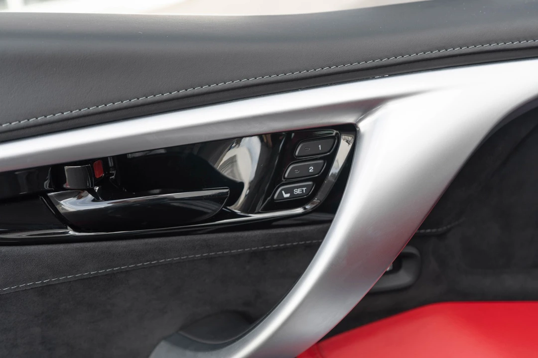 2018 Acura NC1 NSX - Image 11 of 31