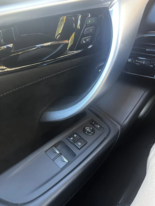 2018 Acura NC1 NSX - Image 13 of 19