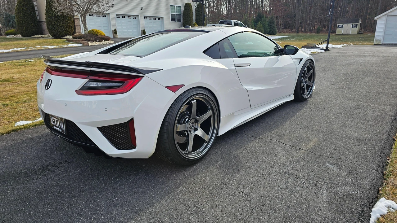 2018 Acura NC1 NSX - Image 16 of 31