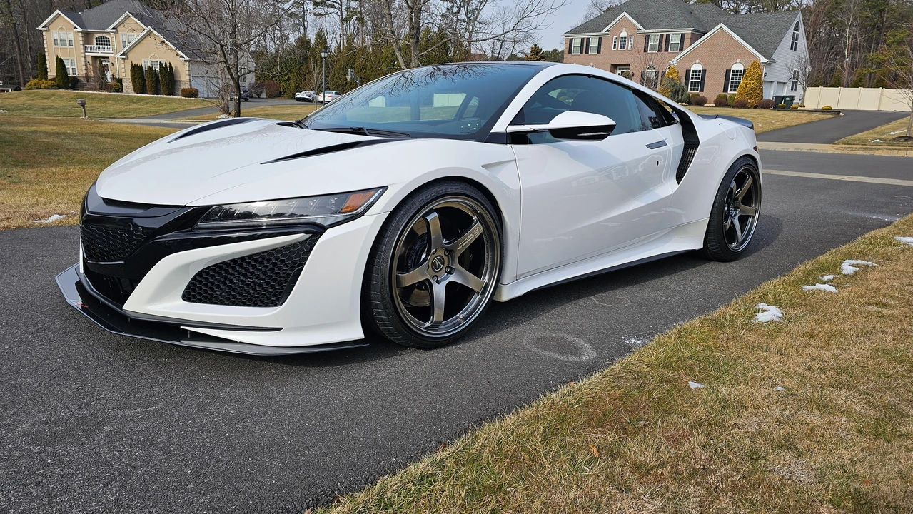 2018 Acura NC1 NSX - Image 8 of 31