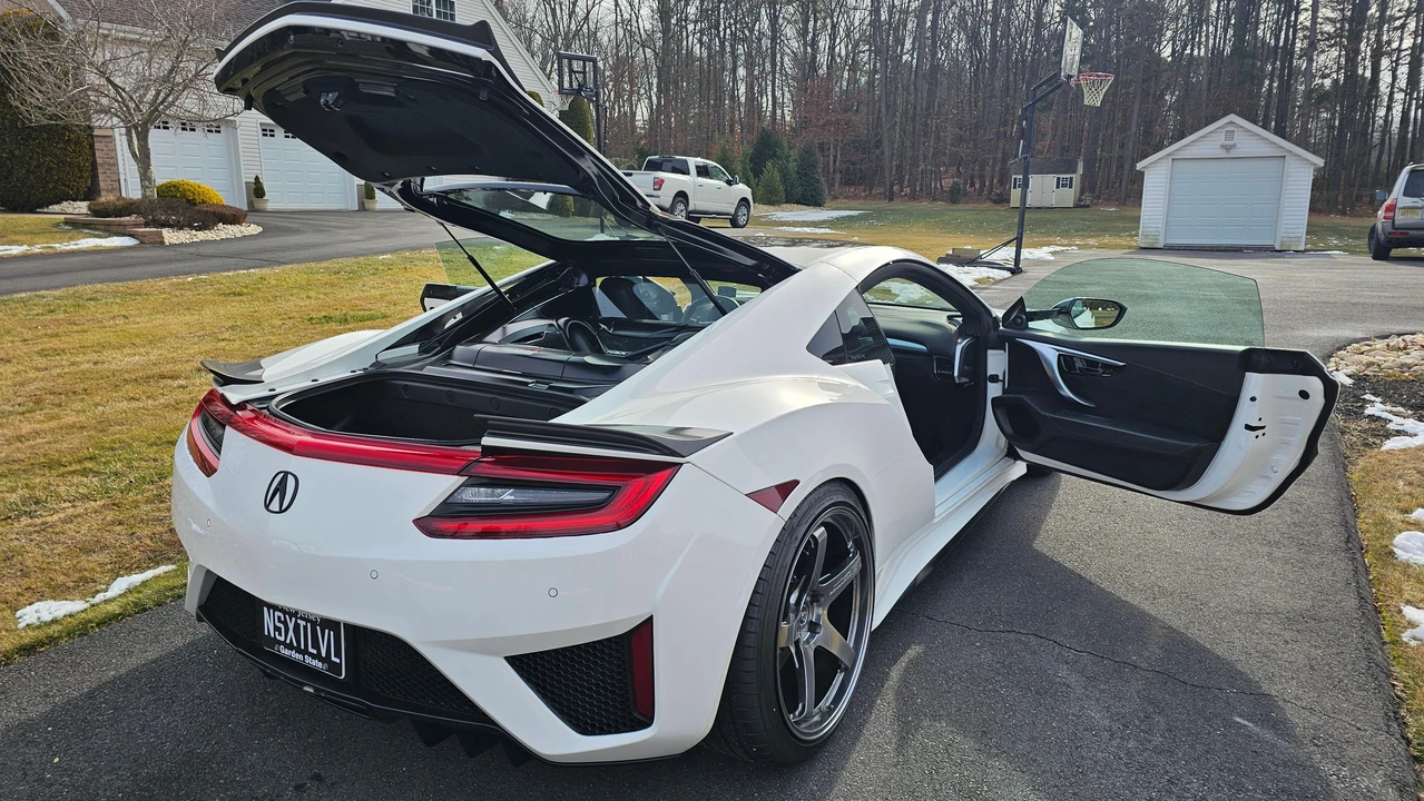 2018 Acura NC1 NSX - Image 22 of 31