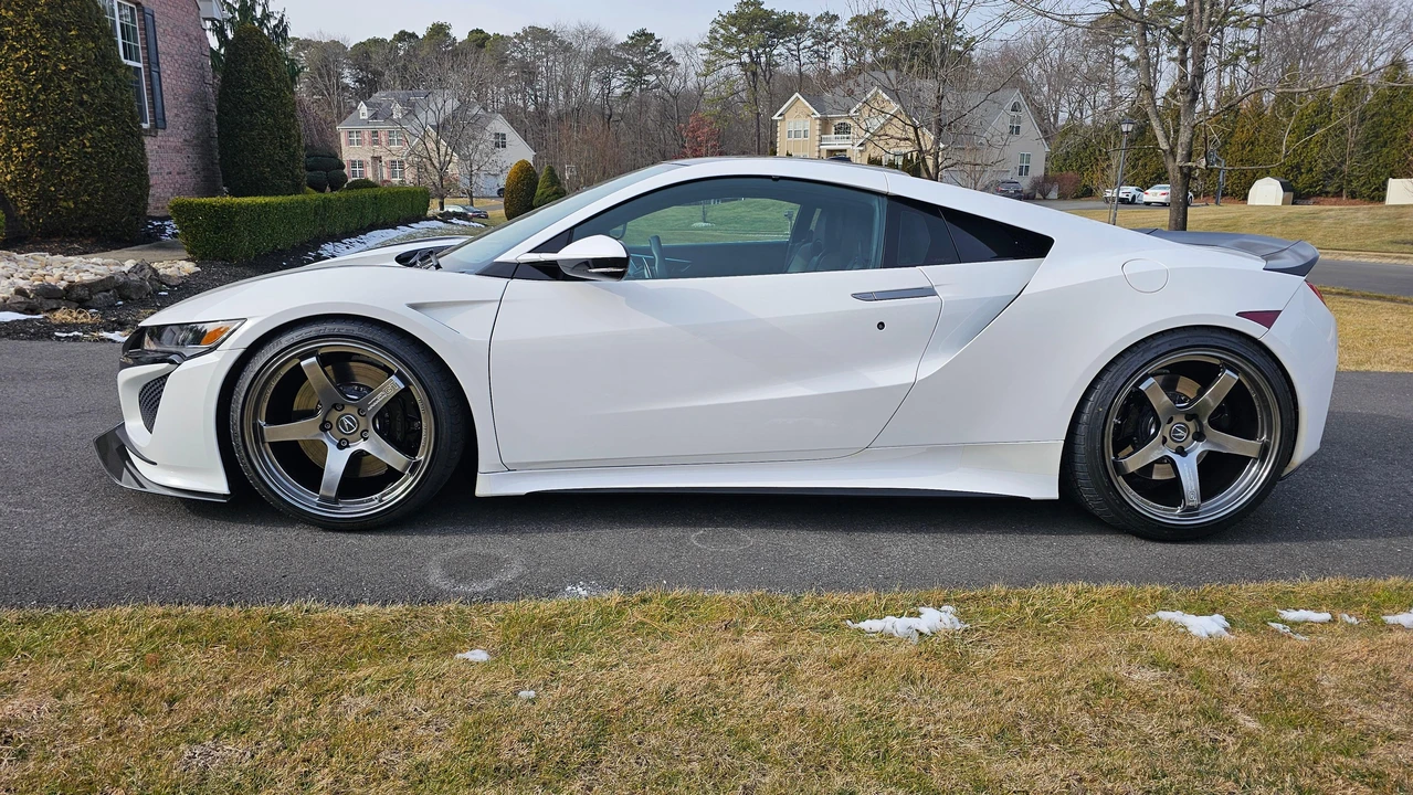 2018 Acura NC1 NSX - Image 9 of 31