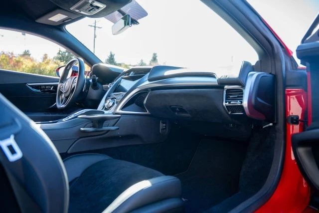 2018 Acura NC1 NSX - Image 16 of 19
