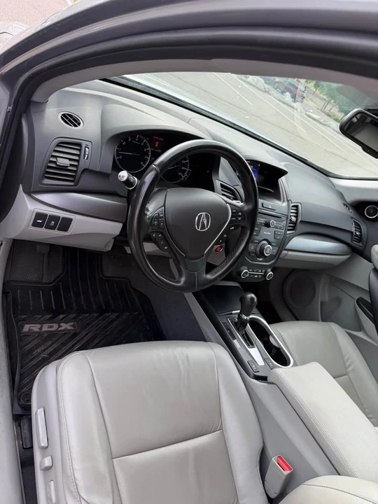 2018 Acura RDX 2nd Gen - Image 10 of 19