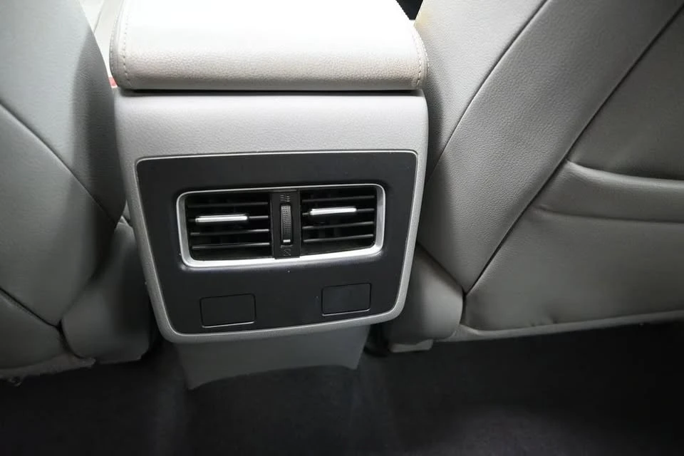 2018 Acura RDX 2nd Gen - Image 14 of 16