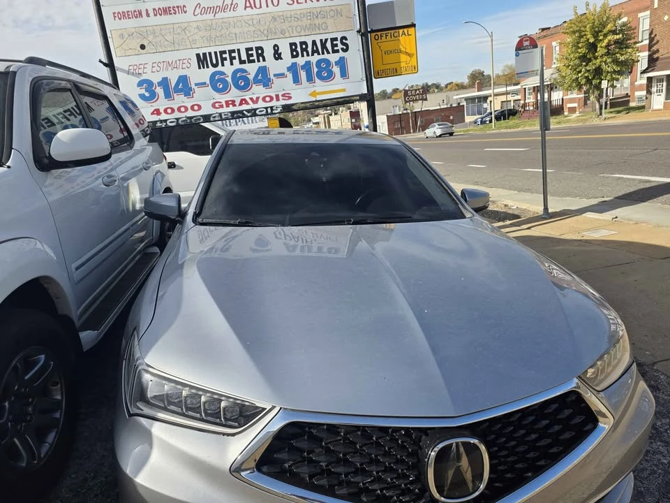 2018 Acura TLX 1st Gen - Image 2 of 7