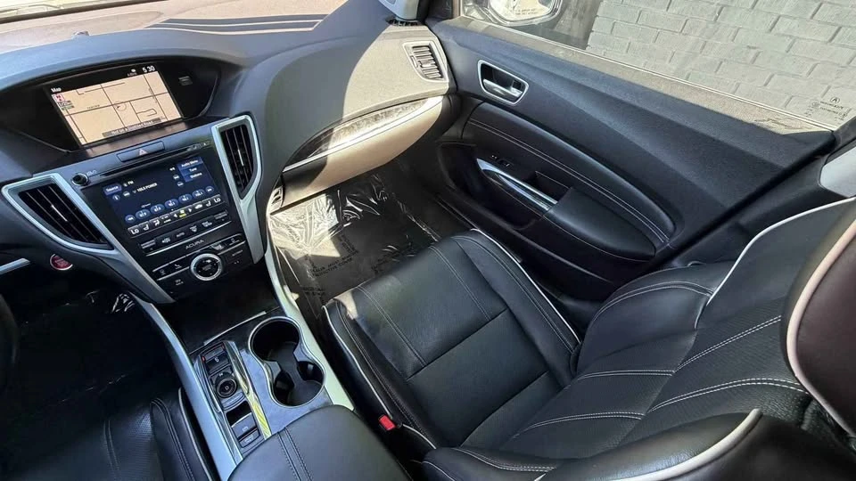 2018 Acura TLX 1st Gen - Image 15 of 19