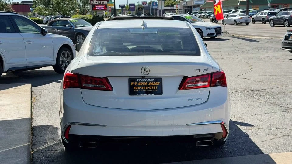 2018 Acura TLX 1st Gen - Image 5 of 19